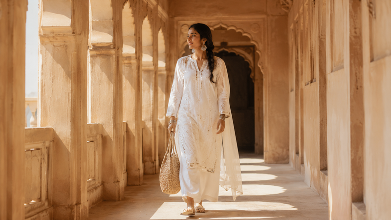 The Ultimate Guide to Modern Ethnic Elegance: Textiles, Silhouettes & Styling Secrets