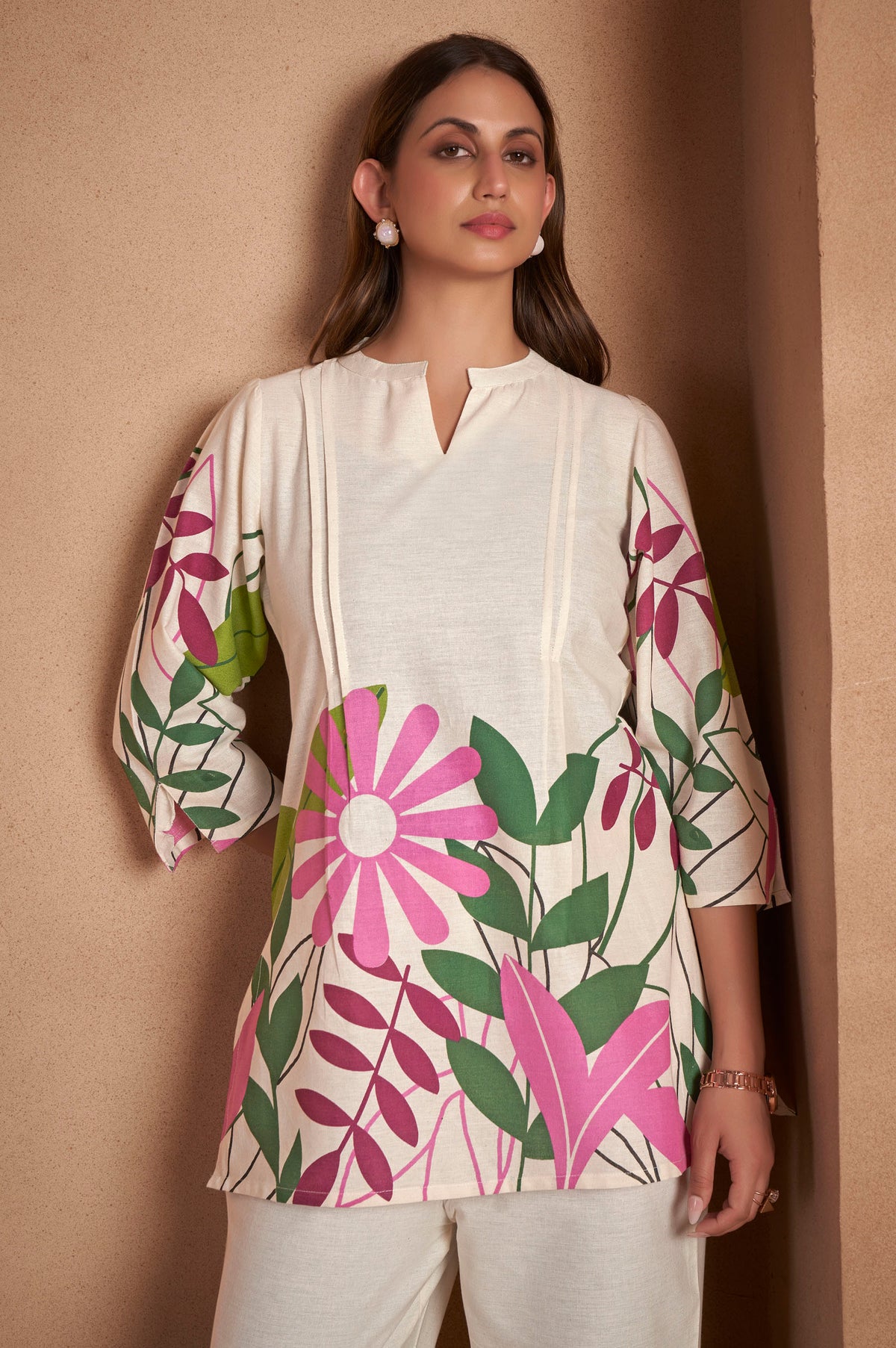 NIHARA Off White Pure Cotton Floral Printed Co-Ord Set For Women