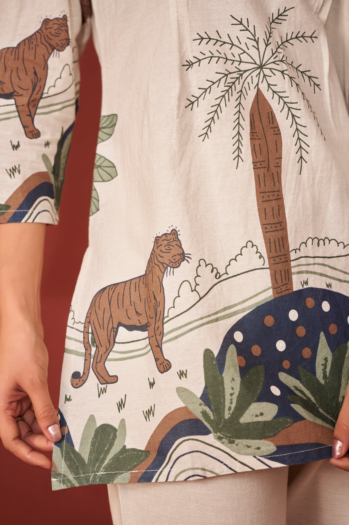 NIHARA Off White Pure Cotton Printed Co-Ord Set For Women