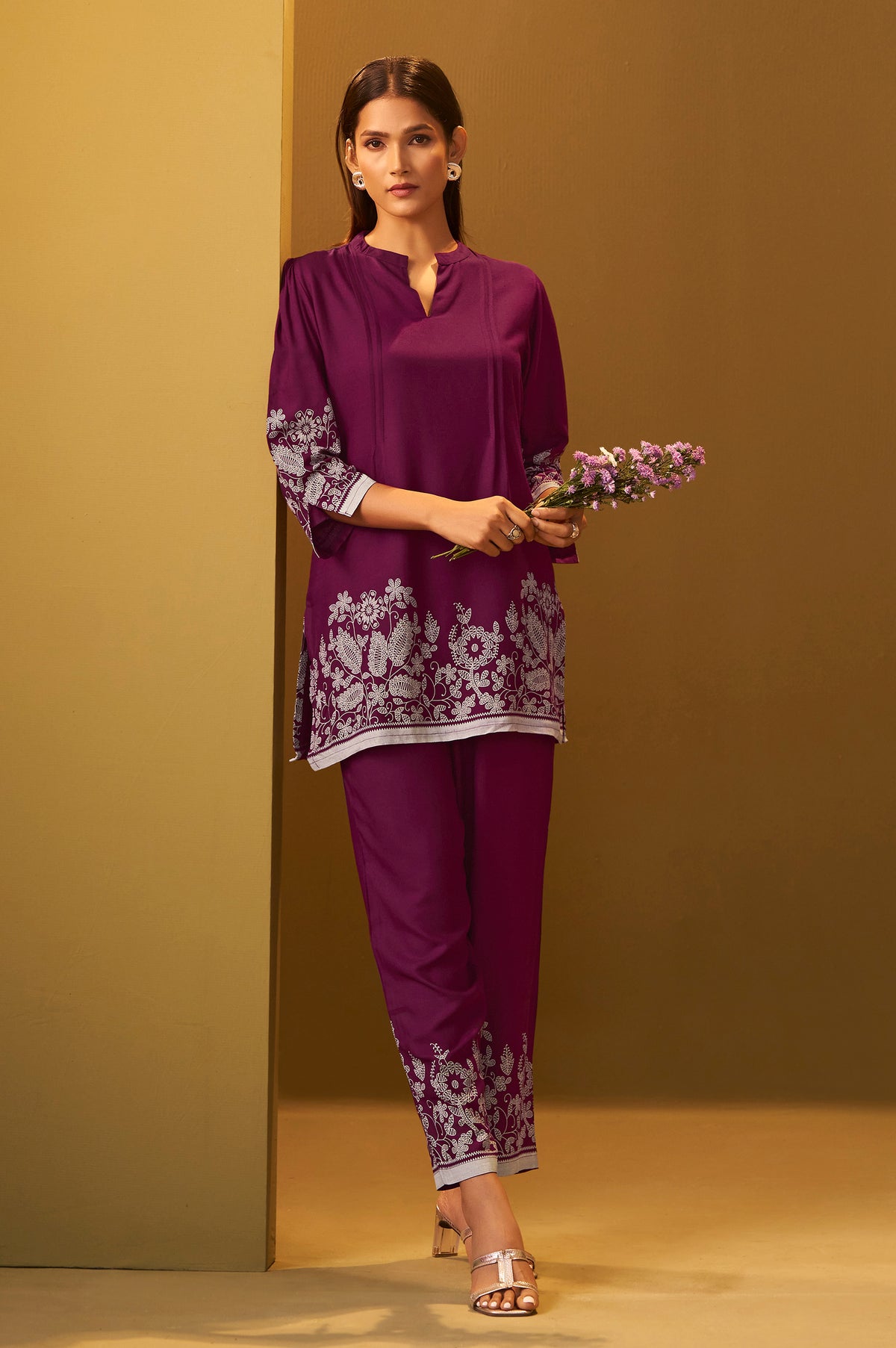 NIHARA Maroon Rayon Floral Printed Co-Ord Set For Women