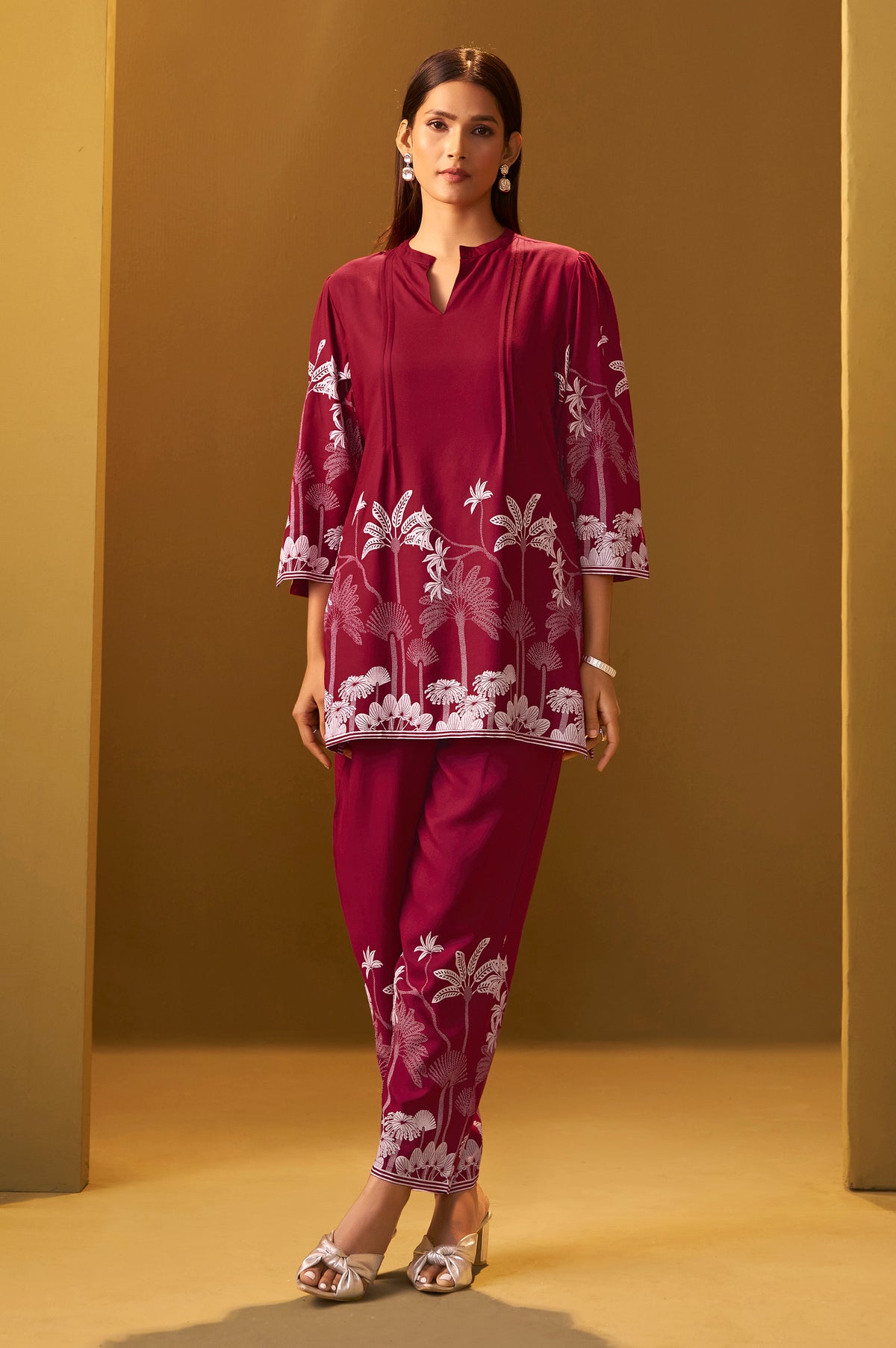 NIHARA Red Rayon Floral Printed Co-Ord Set For Women
