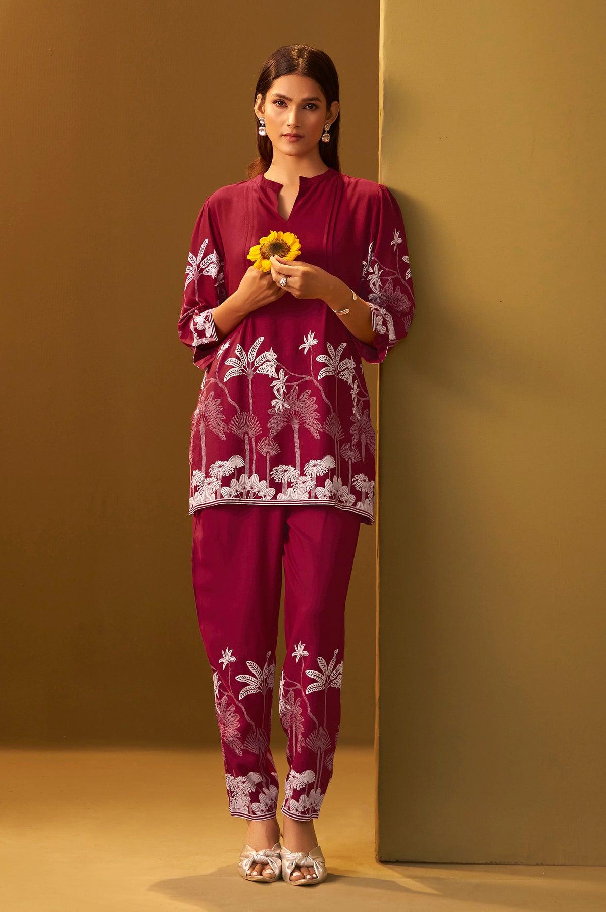 NIHARA Red Rayon Floral Printed Co-Ord Set For Women