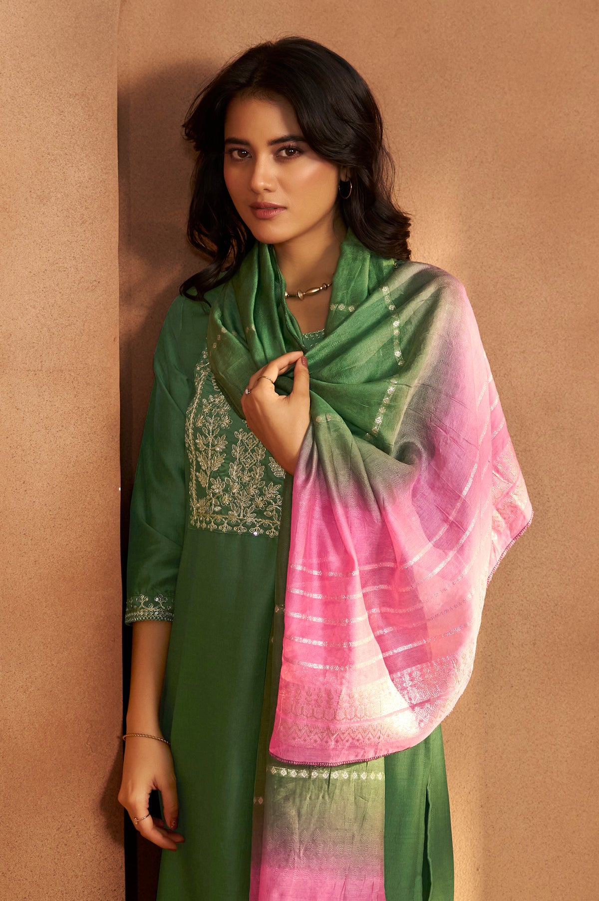 NIHARA |Green Cotton Blend Embroidered Kurta Pant With Chanderi Jacquard Dupatta