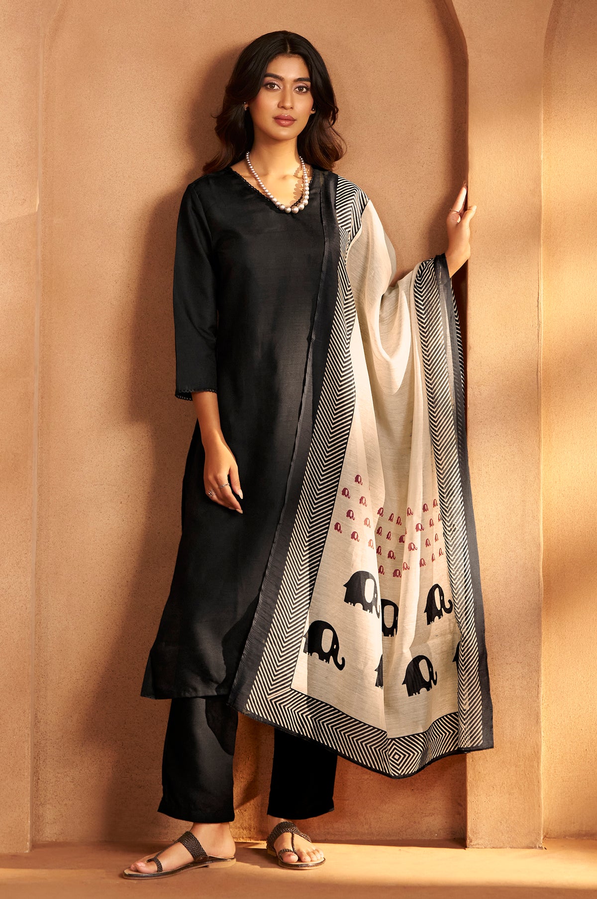 NIHARA Women Black Cotton Calf-Length Kurta with Pant & Cream Chanderi Printed Dupatta
