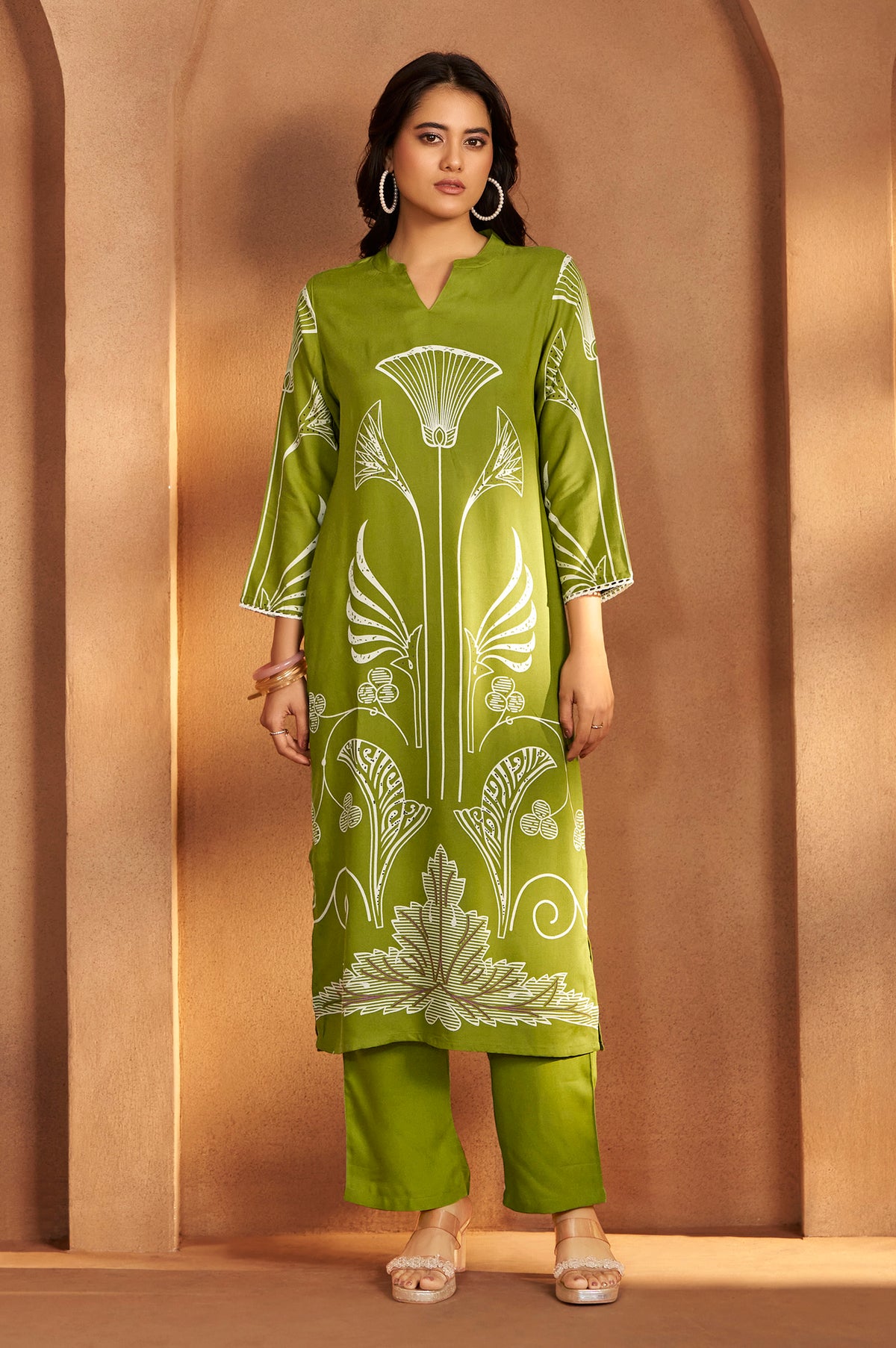 NIHARA |Green Viscose Rayon Printed Straight Co-Ord Set