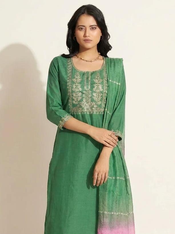 Emerald Green Chanderi Kurta Set - NIHARA (View 1)