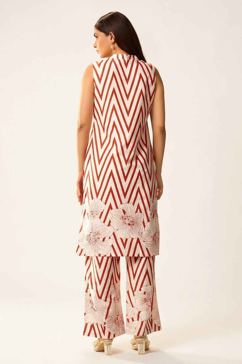 Ivory Printed Cotton Co-Ord Set - NIHARA (View 4)