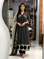 NIHARA Black & Ivory Geometric Kurta Set
