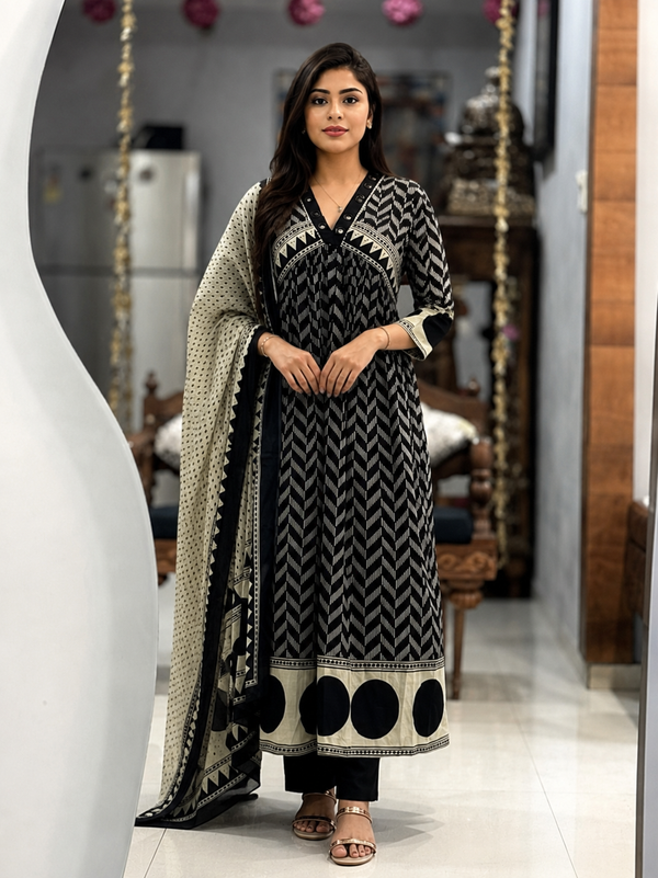 Geometric Black & Ivory Kurta Set