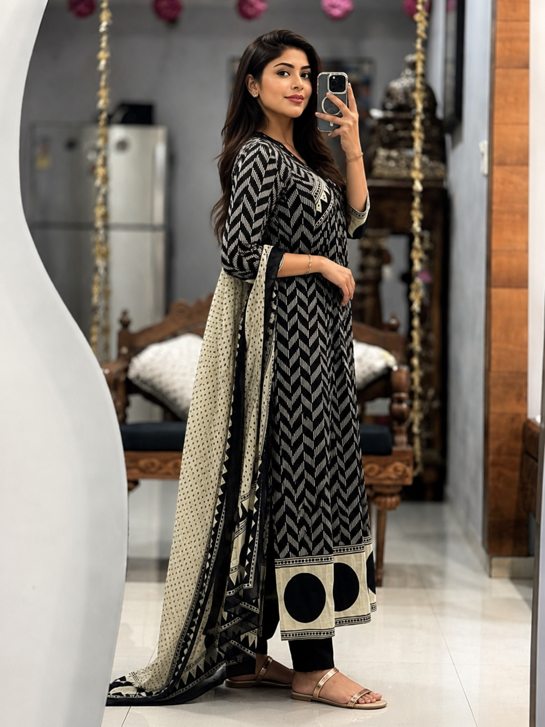NIHARA Black & Ivory Geometric Kurta Set