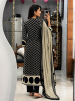 NIHARA Black & Ivory Geometric Kurta Set